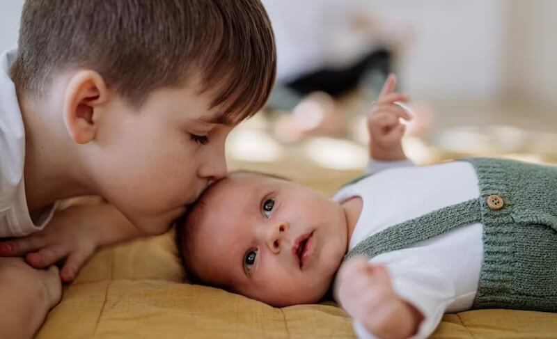 Expecting again? Tips for helping your first-born child thrive with a new sibling